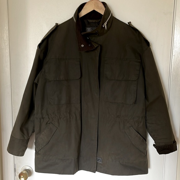 Brixtol - Picture 3 of 13